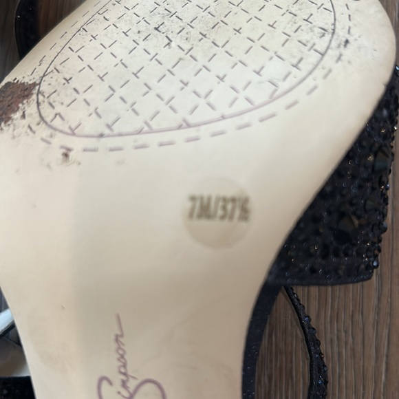 Jessica Simpson Cross Strap Size 7M Black Embossed Dressy Heels - Picture 5 of 5